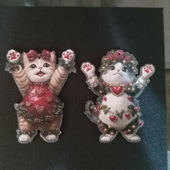 Brand New Sealed!! Decorative Valentine's Cat Keychains Buy 2 Get One Free!!! - Picture 3 of 3